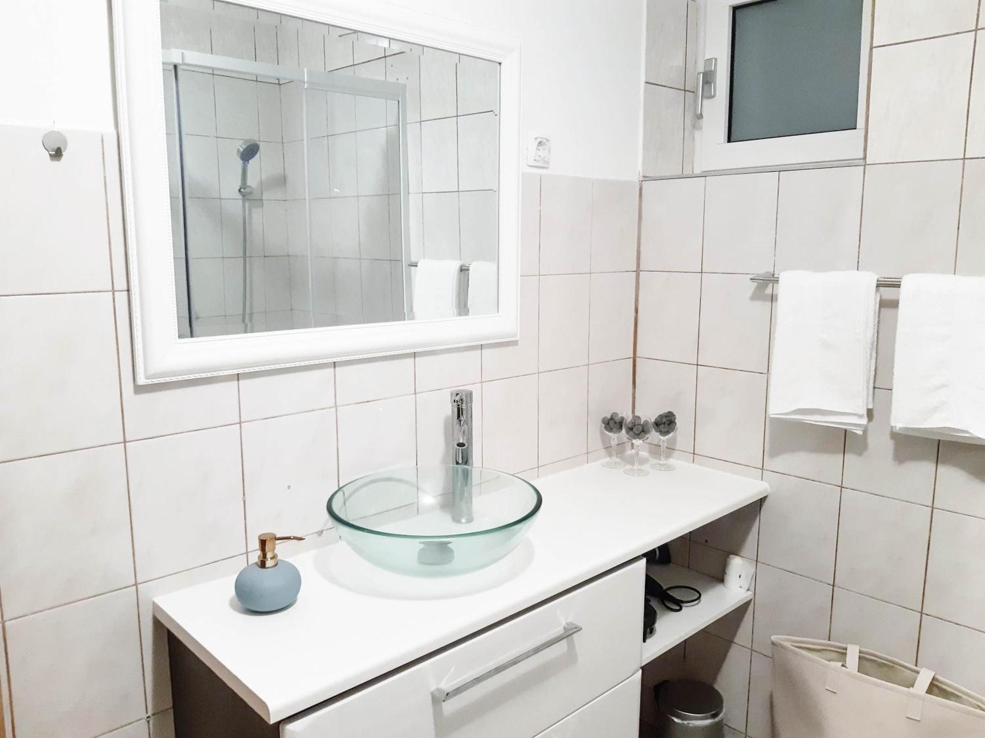 Villa Hillside Apartment Jesenice Exteriör bild