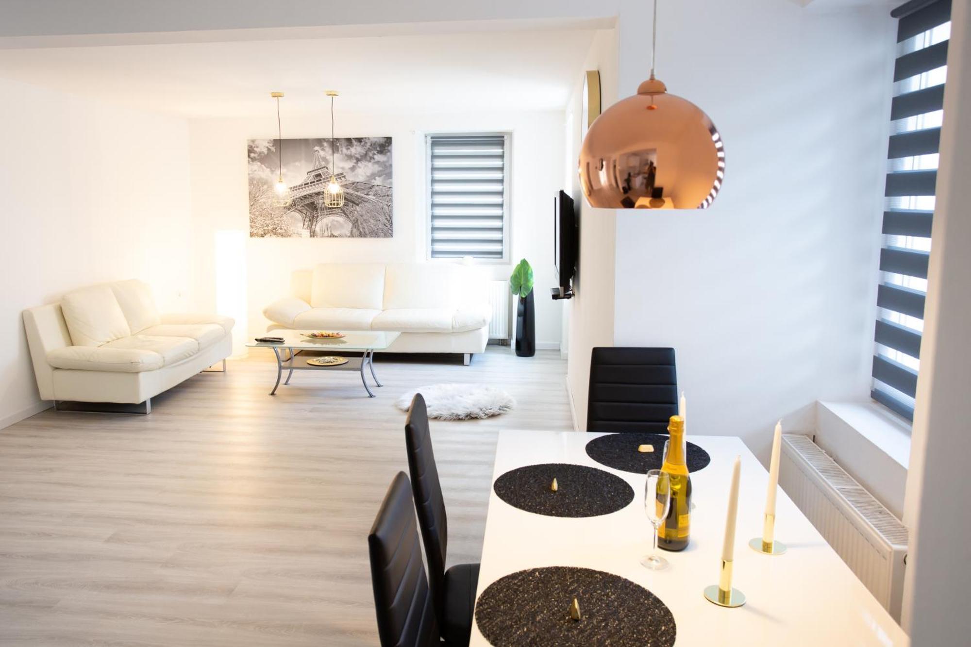Villa Hillside Apartment Jesenice Exteriör bild